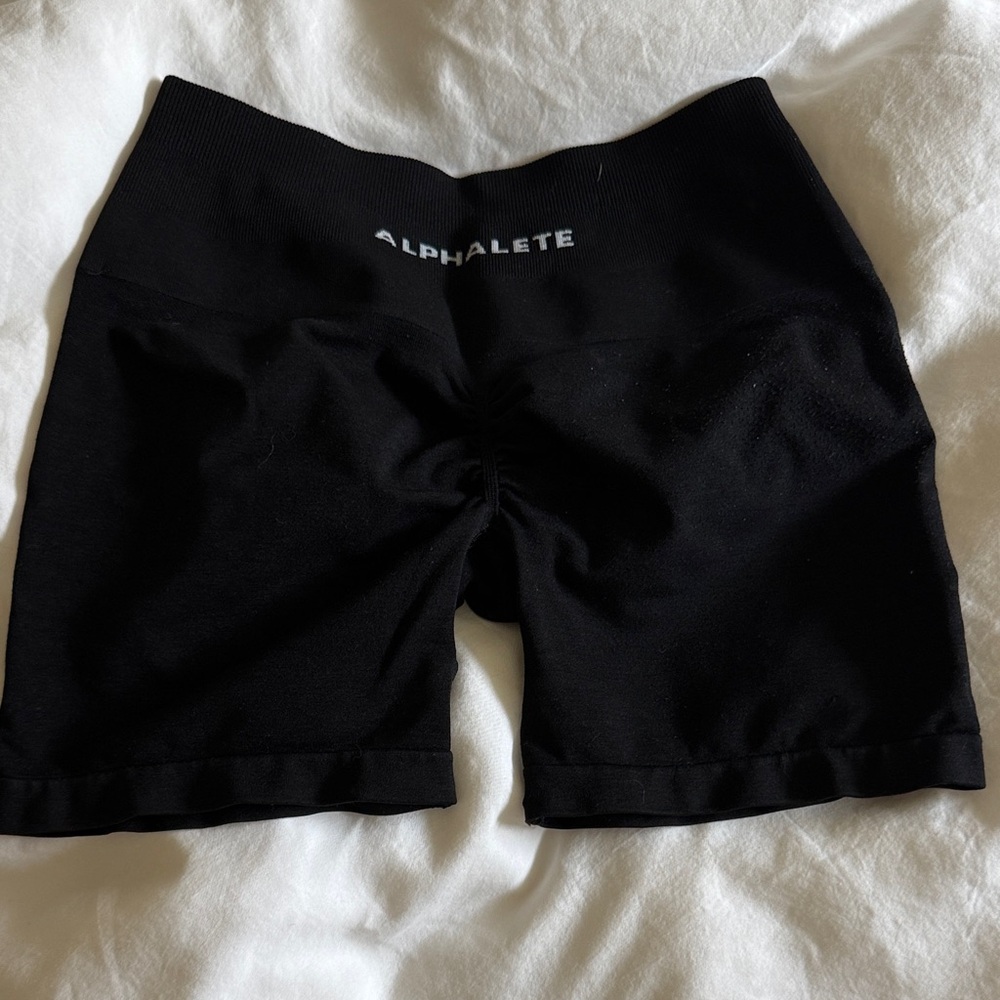 Alphalete Amplify Shorts